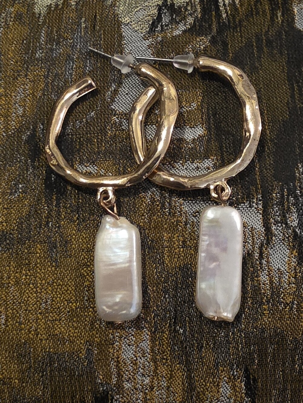 Textured Gold Open Hoop Earrings With Rectangular Freshwater Pearl Dangles